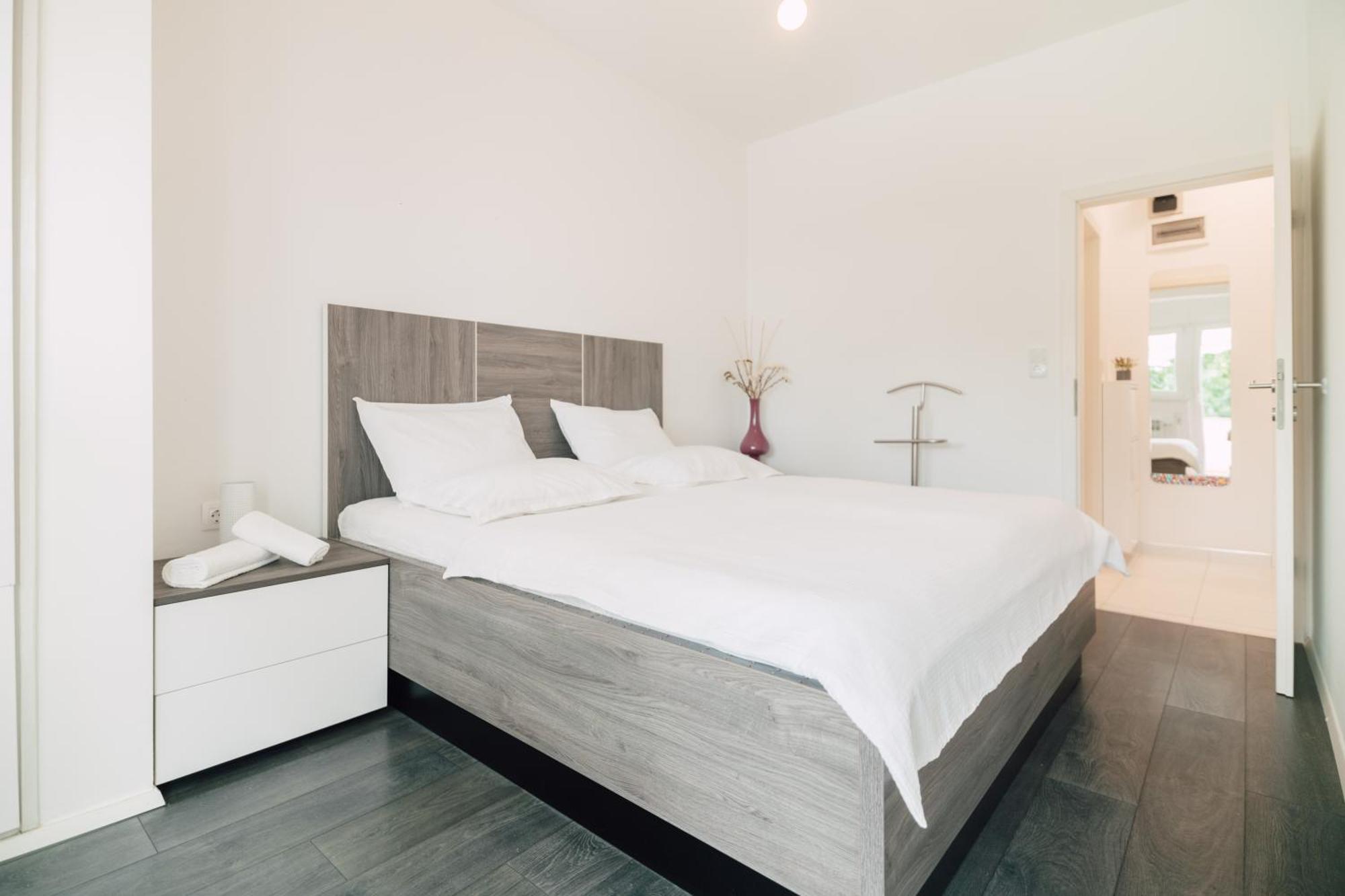 Modern Apartments With Loggia Terrace And Parking Задар Екстериор снимка